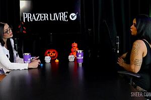 I love watching marcely mello and tifany rocha in this swing cast