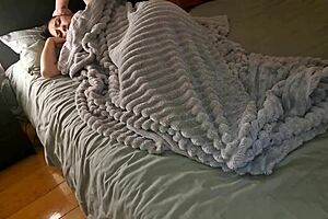 big ass latina friend cums hard from doggystyle