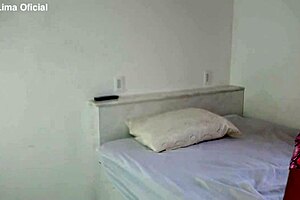 comi a safada gostosa da amiga com pauzão no cuzinho 🍑😈