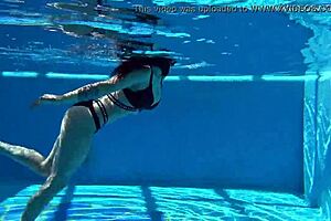 Sheril Blossom Hot Russian Underwater.