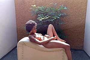 hung white stud pounds sexy ebony ass outdoors in raw heat