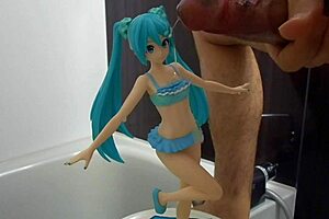 i'm covered in hot sticky loads from the bukkake blast... oh god it's everywhere