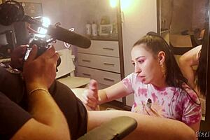 BTS Black Lynn vapes then deepthroats cock hungrily 😈🍆