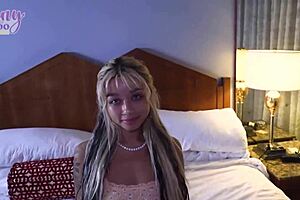 uhh tanned blondie gia dibella i suck cock deepthroat sooo wet err creampie