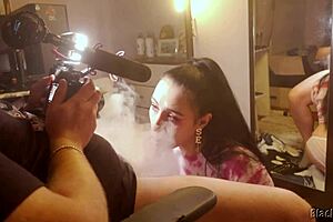 BTS Black Lynn vapes then deepthroats cock hungrily 😈🍆