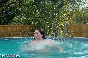 Chubby babe flaunts her huge saggy natural tits up close