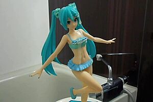 i'm covered in hot sticky loads from the bukkake blast... oh god it's everywhere