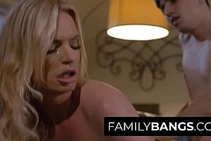 whoa ⭐ new girlfriend's hot milf stepmom stuffs my cock to test fidelity!