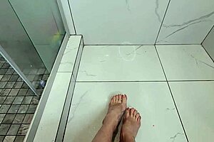 Young Milf's Sexy Feet Tease Huge Cock Toes!