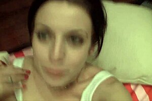 she films her solo shower play right before heading to work