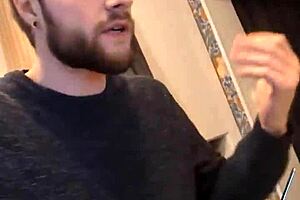 omg this berlin ersties production is so hot i'm recontacting her to explain my new moves 😍🔥