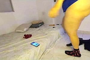 Vivi Guedez Naughty Older Woman Offers Her Body Fully