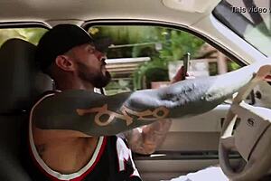 Wife Discovers WhatsApp Messages on Phone