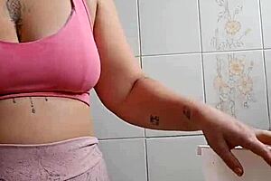 i squeeze into tight shorts splitting my swollen pussy for neighbor