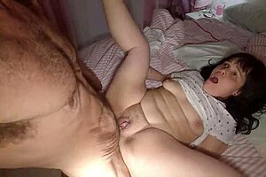 hot latina milf's huge pussy creampied missionary close up homemade