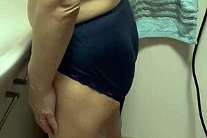 post-bath i licked japanese wife's nipples hard then fingered her