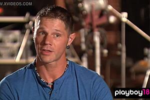 amateur blonde nicole in glasses pleasures big cock library style