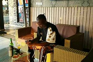 What happens when ebony goddess meets sexy naija pornstar for exclusive bar kissing and orgasms?