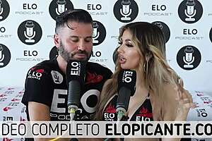 Elo Podcast Host SAVAGELY SUCKS Veve Valencia's Massive TITS