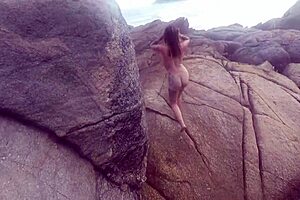 i beg for his hot cum beachside