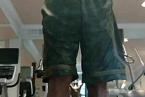 Exciting 21 To 25 Year Olds Crush Intense Gym Workouts!