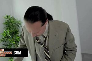 i screw up sexy scavenger hunt so bad lol