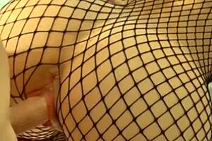 calentarle la polla before she rides with creampie moans