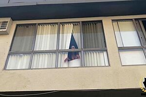 Rome Major stuffs my wet pussy, Ava!