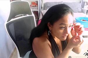 maxine x rides bbc dildo squirting wet orgasms everywhere! 💦🍆