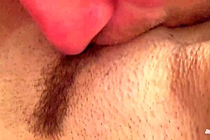 I'm addicted to licking her huge juicy pussy lips in this steamy homemade session
