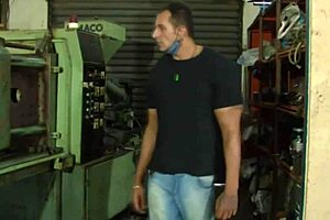 latina milf flashes big tits pussy at mechanic for monster cock creampie fun