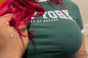 i got home sweaty from gym, lover fucks me before shower