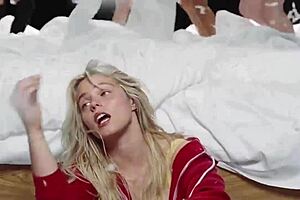 rene rp leave me alone but it turns me on??