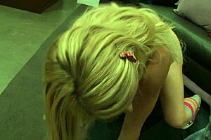 check lexi belle ride sybian then get railed by huge cock