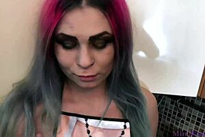 Hey stepmom, kitchen seduction with juicy milf lips?