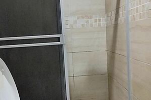 Landlady collects rent with hot sex 😈🍑💦