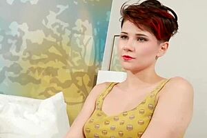 sexy bella and adalind 👯‍♀️ making each other cream in lingerie 🔥 heels