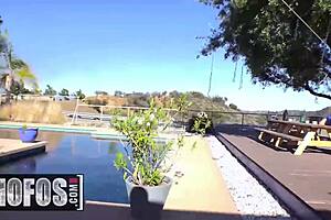 Anya Olsen Kimmy Granger Bikini Babes Share Boyfriend