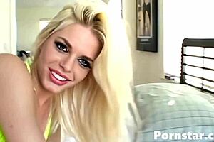 Blonde Jessica Jammer fingers shaved pussy in raw POV
