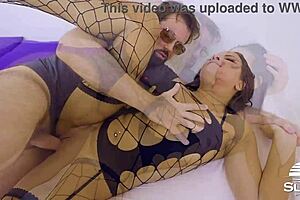 hey luana, ready to suck that cock perfectly and make it throb?