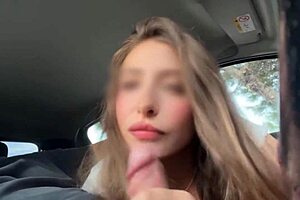 stranger peeks as i suck boss's cock during lunch break in the car 🚗💦