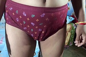 Desi indian chubby big ass exgf hair pulled doggy fucked hard