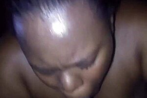 Ebony Thot Deepthroats Bbc Before Swallowing Cumshot