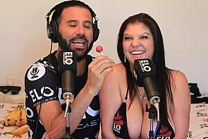 coralyn jewel hits vegas' hottest spot for big ass oral action