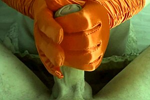 Helgafoxxy's Colorful Blowjob Fetish Madness Unfolds