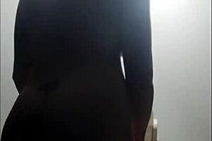 😈 compilado cavala brazilian fitness big ass teasing grelo tattoo strip 💋 continua no red