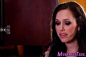 imagine a pretty young beauty grinding pussies in steamy scissoring heat