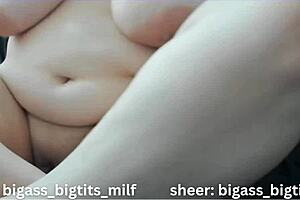 curvy colombian bbw spreads juicy big pussy lips clit solo masturbating homemade squirting toys