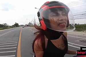 Amateur Asian Teen Feels Intense Passion Fucking Her Big Dick European Boyfriend