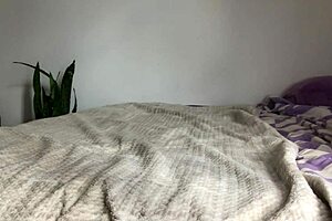 Secretly Peeing Masturbating While Watching Throbbing Cocks